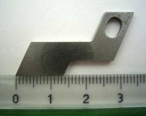 COUTEAU INF HUSKY 650