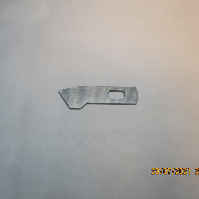 Couteau inférieur Singer SJ54 & 14T948DS